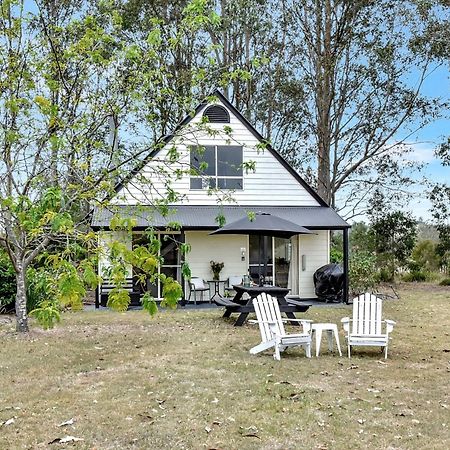 Villa Bracken Ridge Vineyard The Entire Estate Rothbury Exterior foto