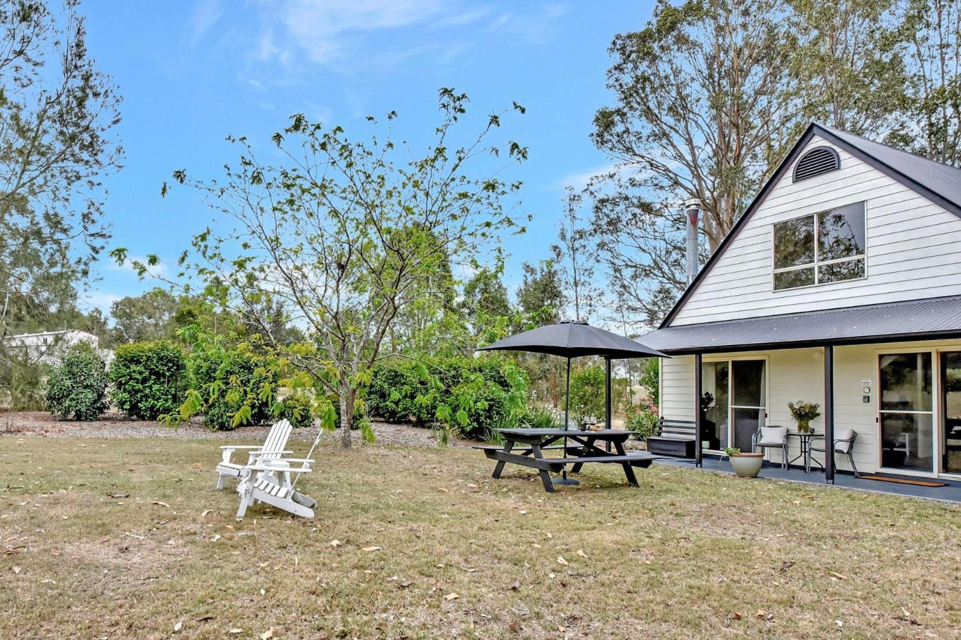 Villa Bracken Ridge Vineyard The Entire Estate Rothbury Exterior foto